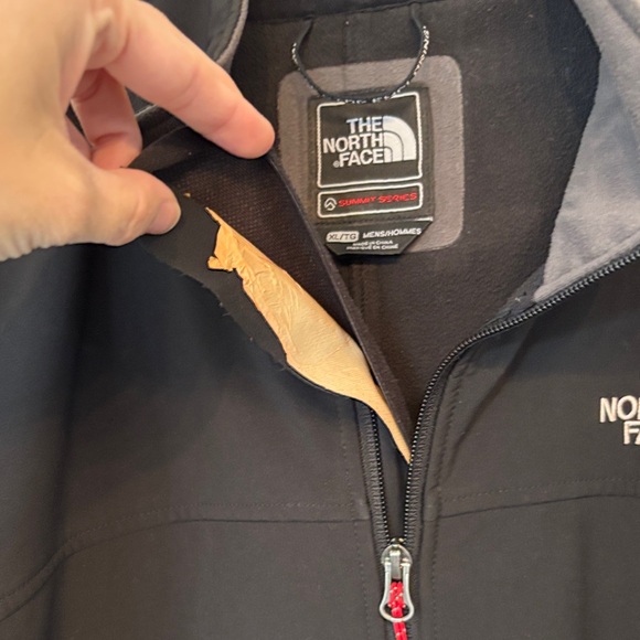 The North Face Men's Black Performance Jacket summit series FLAWED - Picture 3 of 16